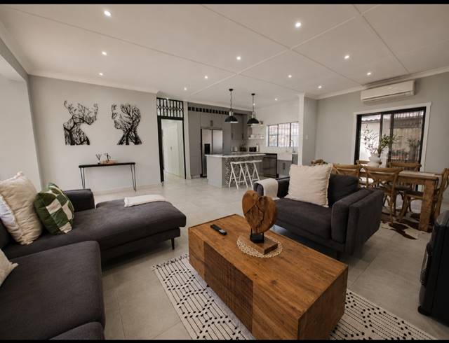 3 BEDROOM HOUSE FOR SALE IN THREE RIVERS